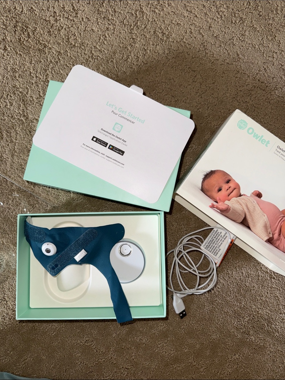 Owlet Smart Sock™
Track your baby's heart rate and oxygen level while they sleep